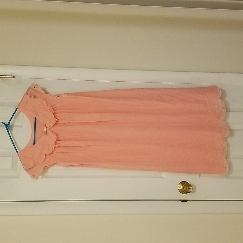 Shadowline vintage two piece nightgown